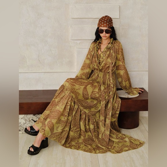 Commense Olive Paisley Maxi Dress - Picture 1 of 6